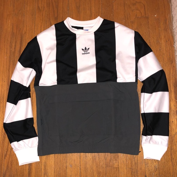 NWT Adidas Utility Crew, Black/White Stripe - Picture 4 of 5